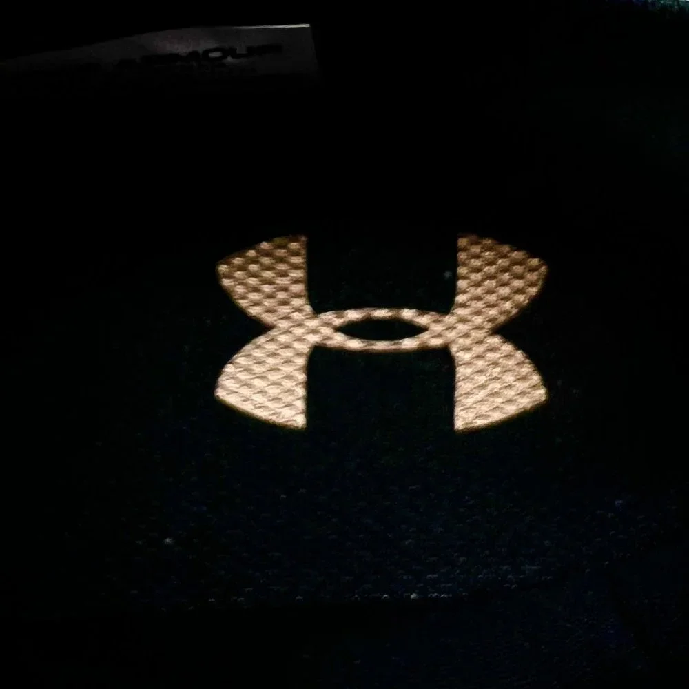 Under Armor Womens Flow Synchronicity Black Rose Gold Metallic Size 10.5 US NWOB